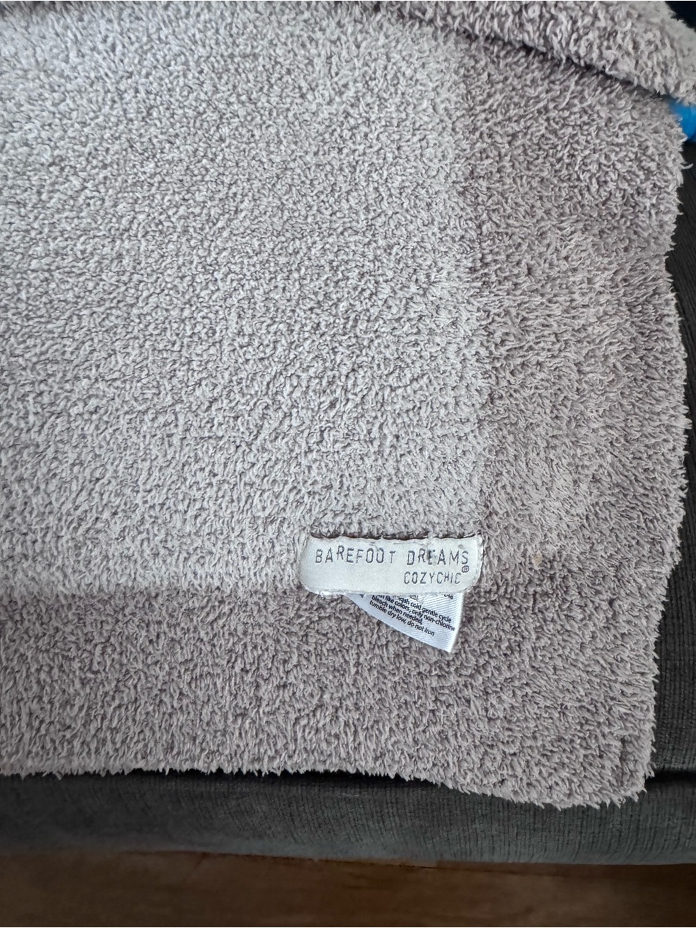 Barefoot Dreams CozyChic Throw - Taupe Gray